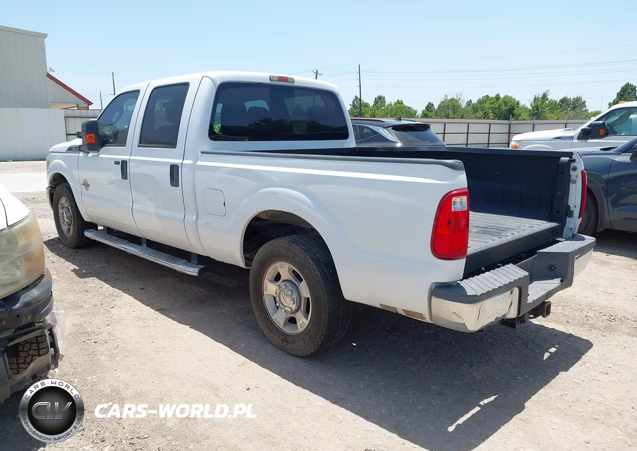 2011 Ford Super Duty F-250 Srw Xlt VIN:1FT7W2AT3BEC10812 - 3