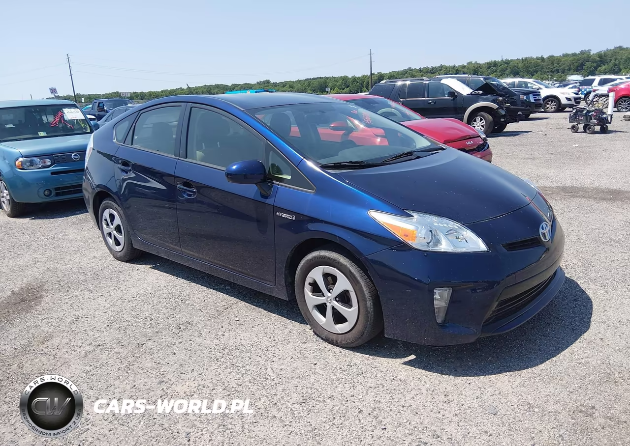 2015 Toyota Prius Three VIN:JTDKN3DU1F1891864 - 1
