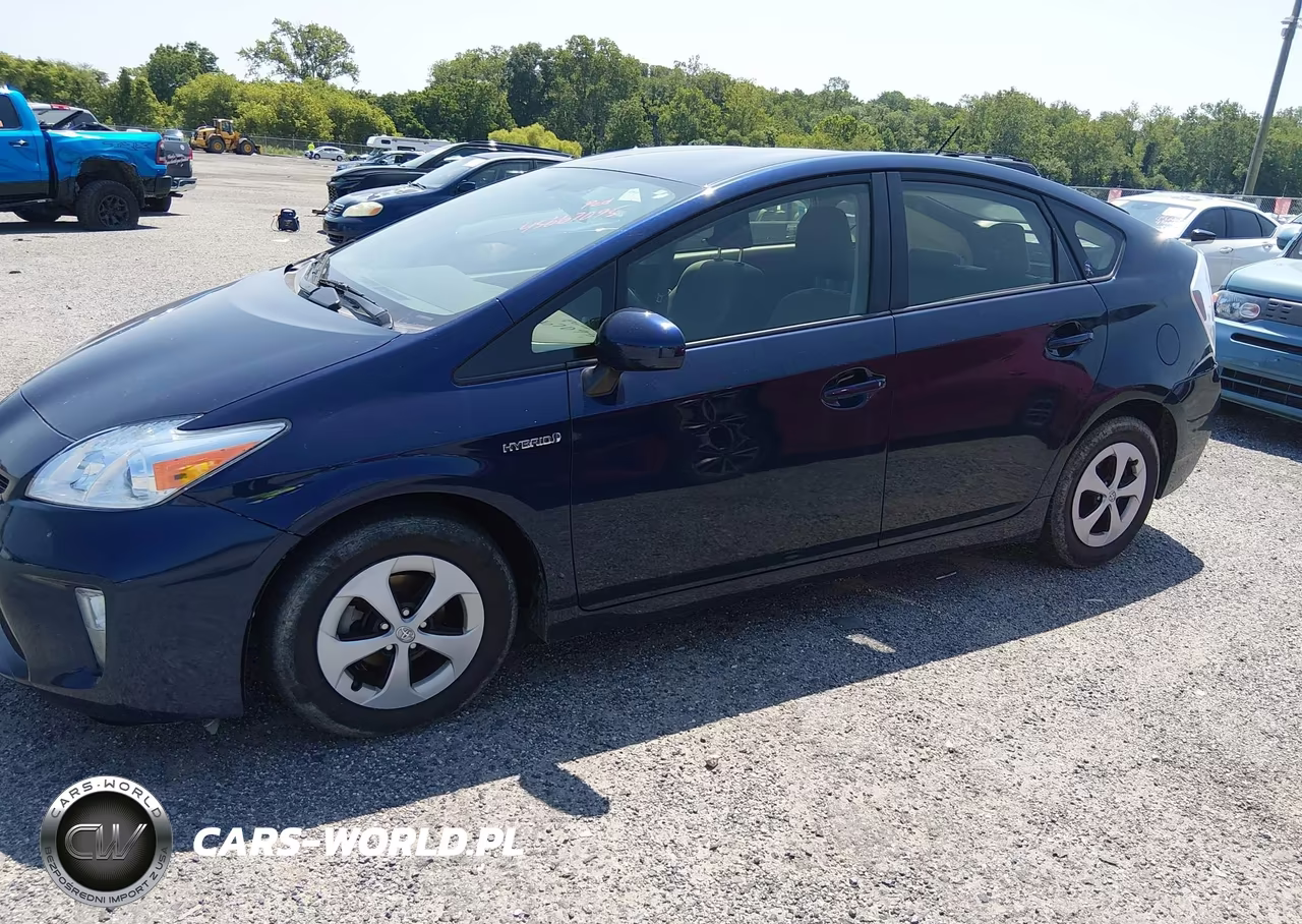 2015 Toyota Prius Three VIN:JTDKN3DU1F1891864 - 2