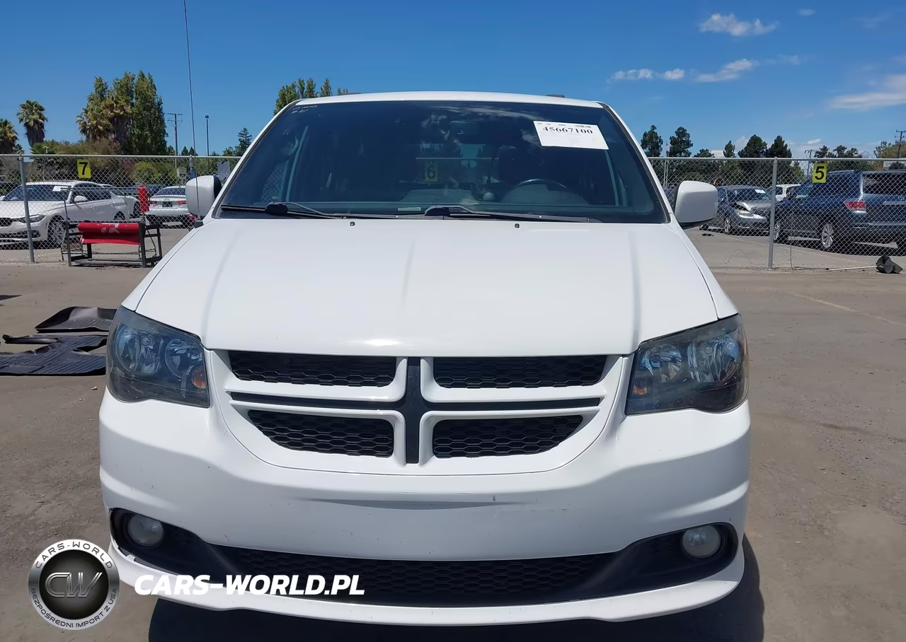 2016 Dodge Grand Caravan R-T VIN:2C4RDGEG8GR277585 - 12
