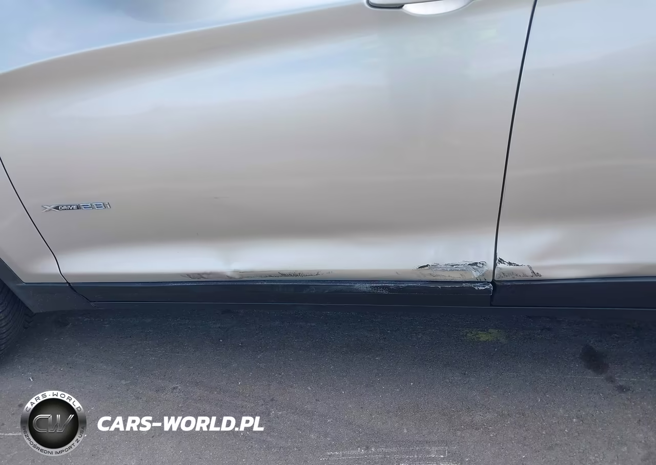 2012 BMW X3 xDrive28I VIN:5UXWX5C5XCL722197 - 6