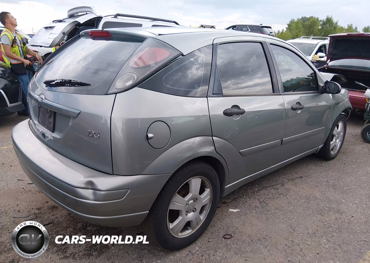 2004 Ford Focus Zx5 VIN:3FAFP37314R106914 - 4