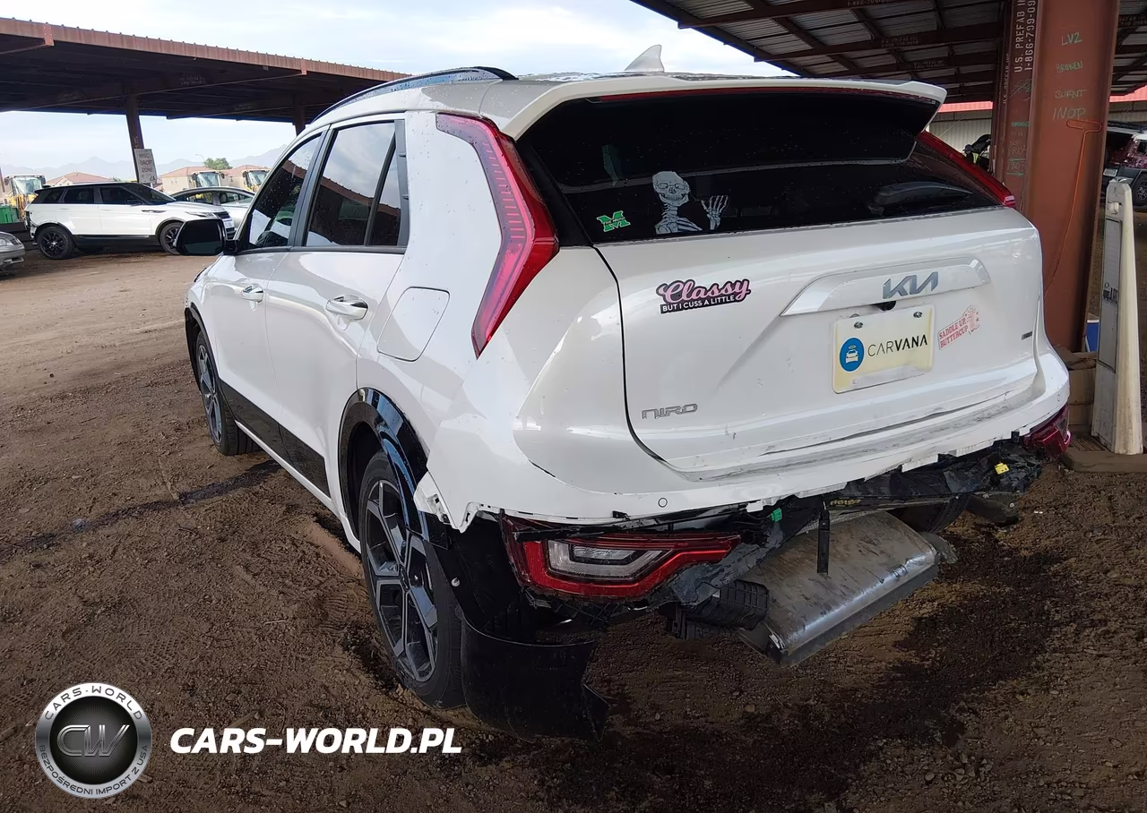 2023 Kia Niro Sx Touring VIN:KNDCT3LE7P5060383 - 3