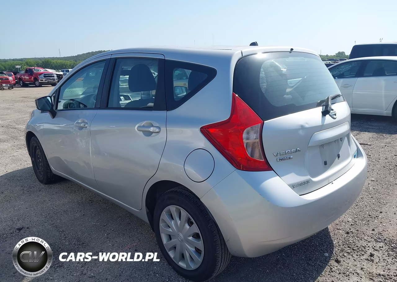 2015 Nissan Versa Note S (Sr)-S Plus-Sl-Sr-Sv VIN:3N1CE2CP5FL384889 - 3