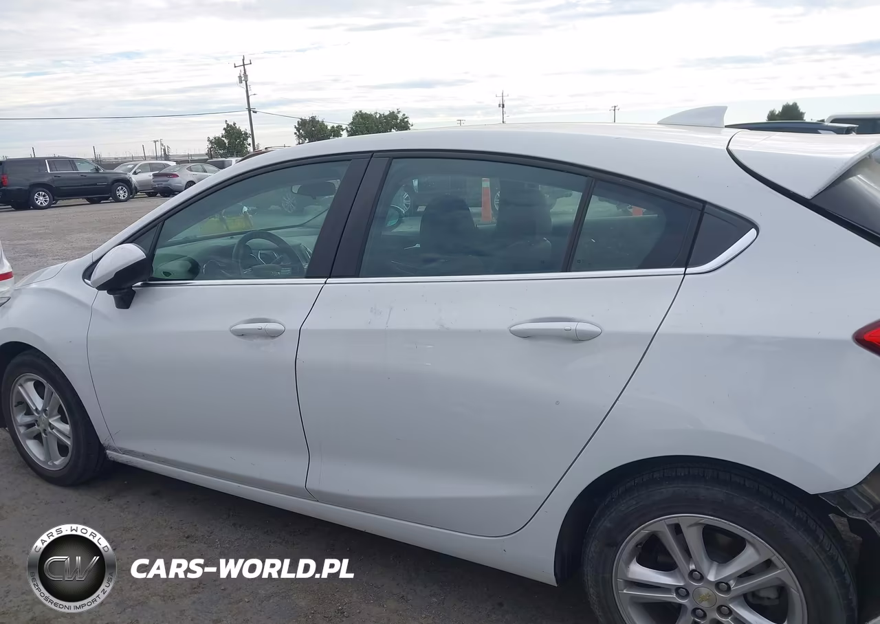 2018 Chevrolet Cruze Lt Auto VIN:3G1BE6SM6JS587790 - 14