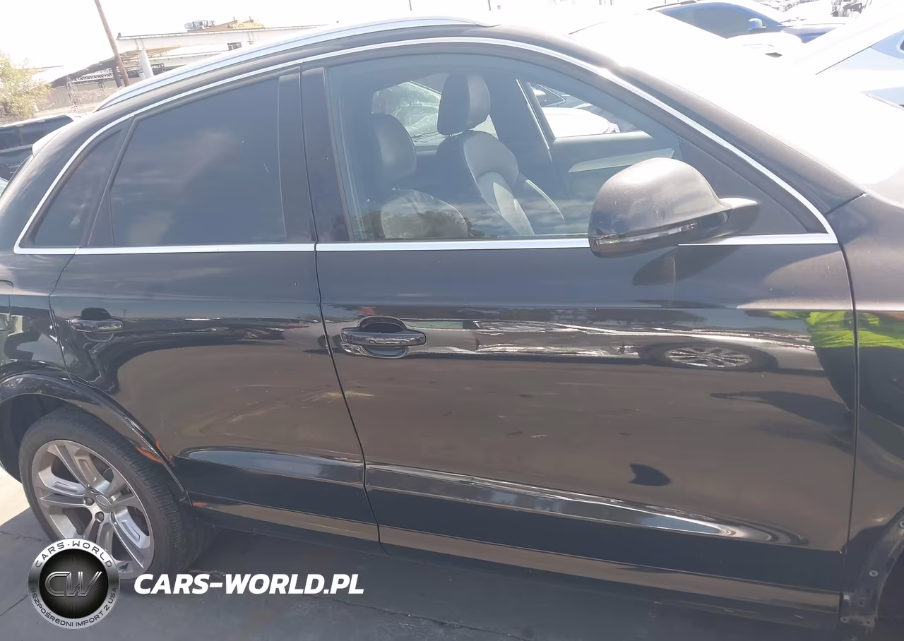 2015 Audi Q3 2.0T Premium Plus VIN:WA1GFCFS8FR013701 - 14