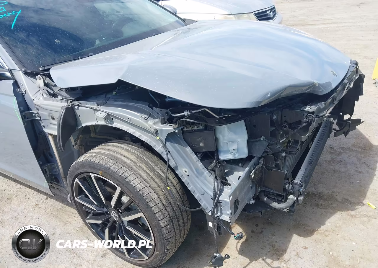 2023 Honda Accord Touring Hybrid VIN:1HGCY2F83PA006055 - 18