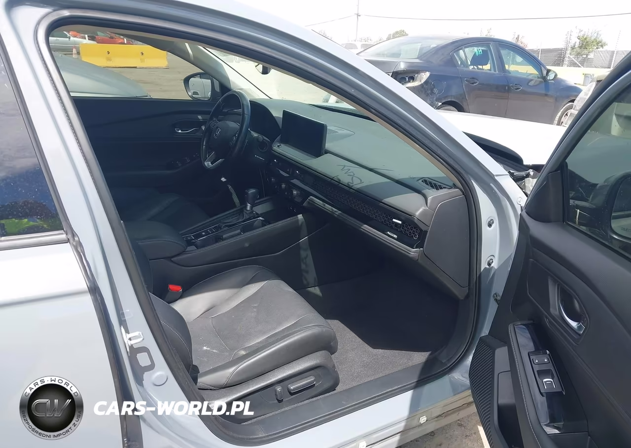 2023 Honda Accord Touring Hybrid VIN:1HGCY2F83PA006055 - 5