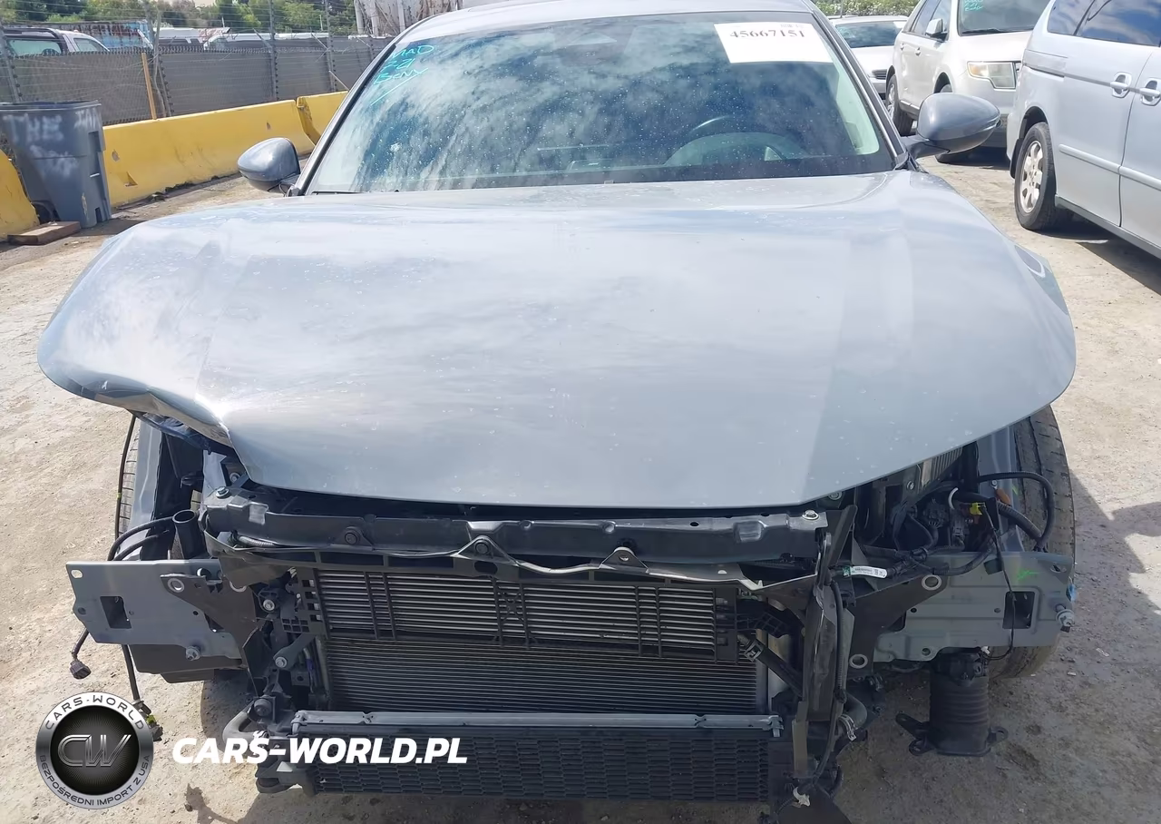 2023 Honda Accord Touring Hybrid VIN:1HGCY2F83PA006055 - 6