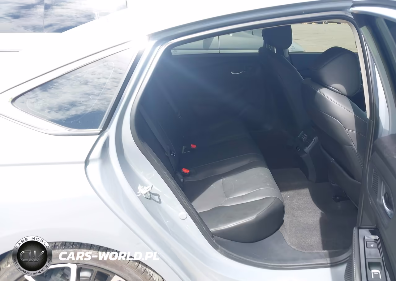 2023 Honda Accord Touring Hybrid VIN:1HGCY2F83PA006055 - 8