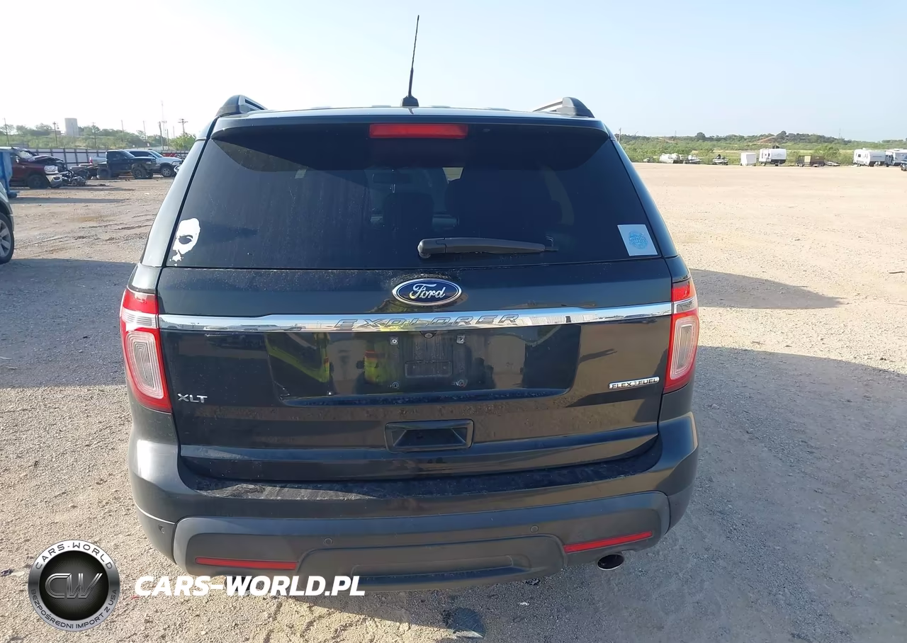 2015 Ford Explorer Xlt VIN:1FM5K7D8XFGC62628 - 16