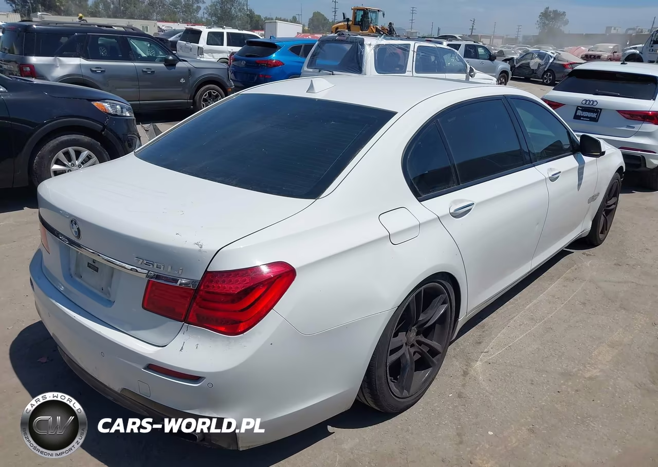 2012 BMW 750Li VIN:WBAKB8C54CDX20498 - 4