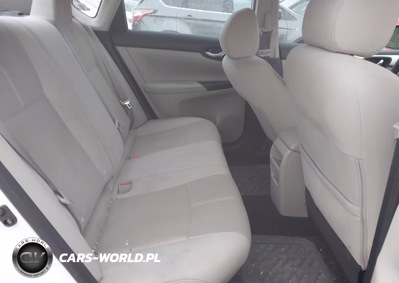 2016 Nissan Sentra S VIN:3N1AB7AP3GY324601 - 8