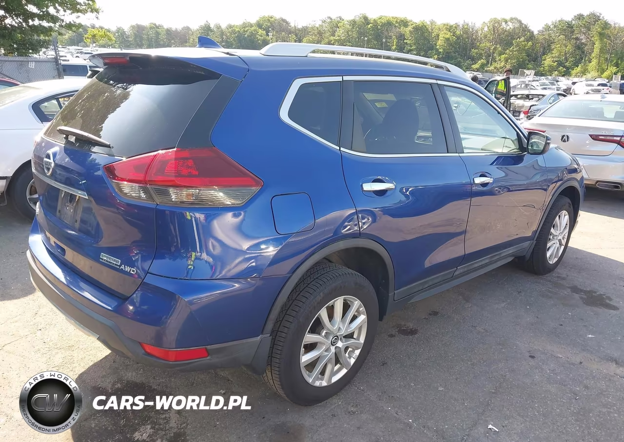 2019 Nissan Rogue S VIN:5N1AT2MV2KC812362 - 4