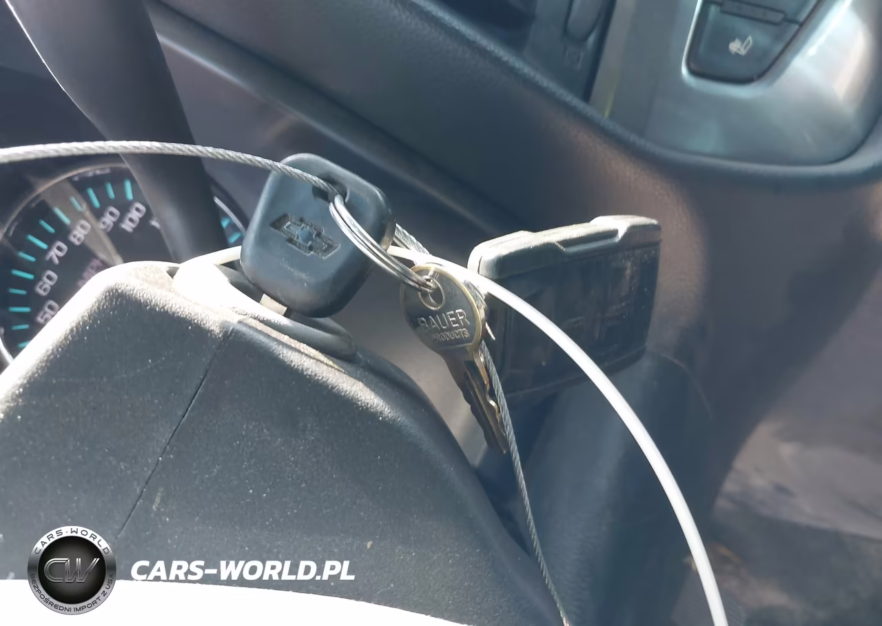 2017 Chevrolet Silverado 1500 Lt VIN:1GCRCREH2HZ365711 - 11
