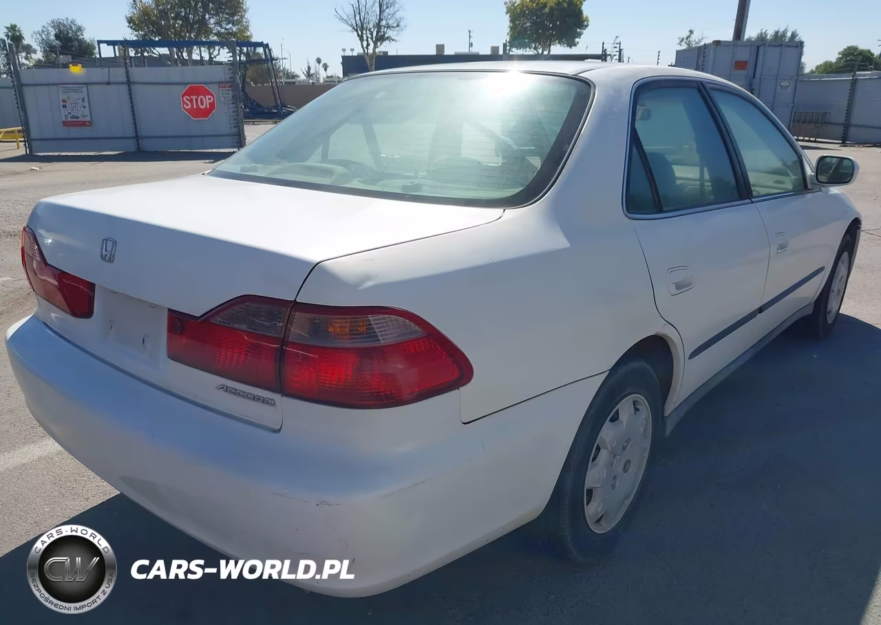 2000 Honda Accord 2.3 Lx VIN:1HGCG6659YA012606 - 4