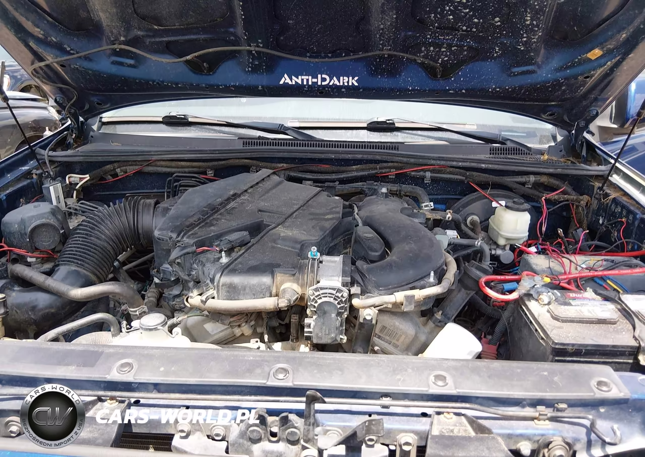 2015 Toyota Tacoma Base V6 VIN:5TFLU4ENXFX116626 - 10
