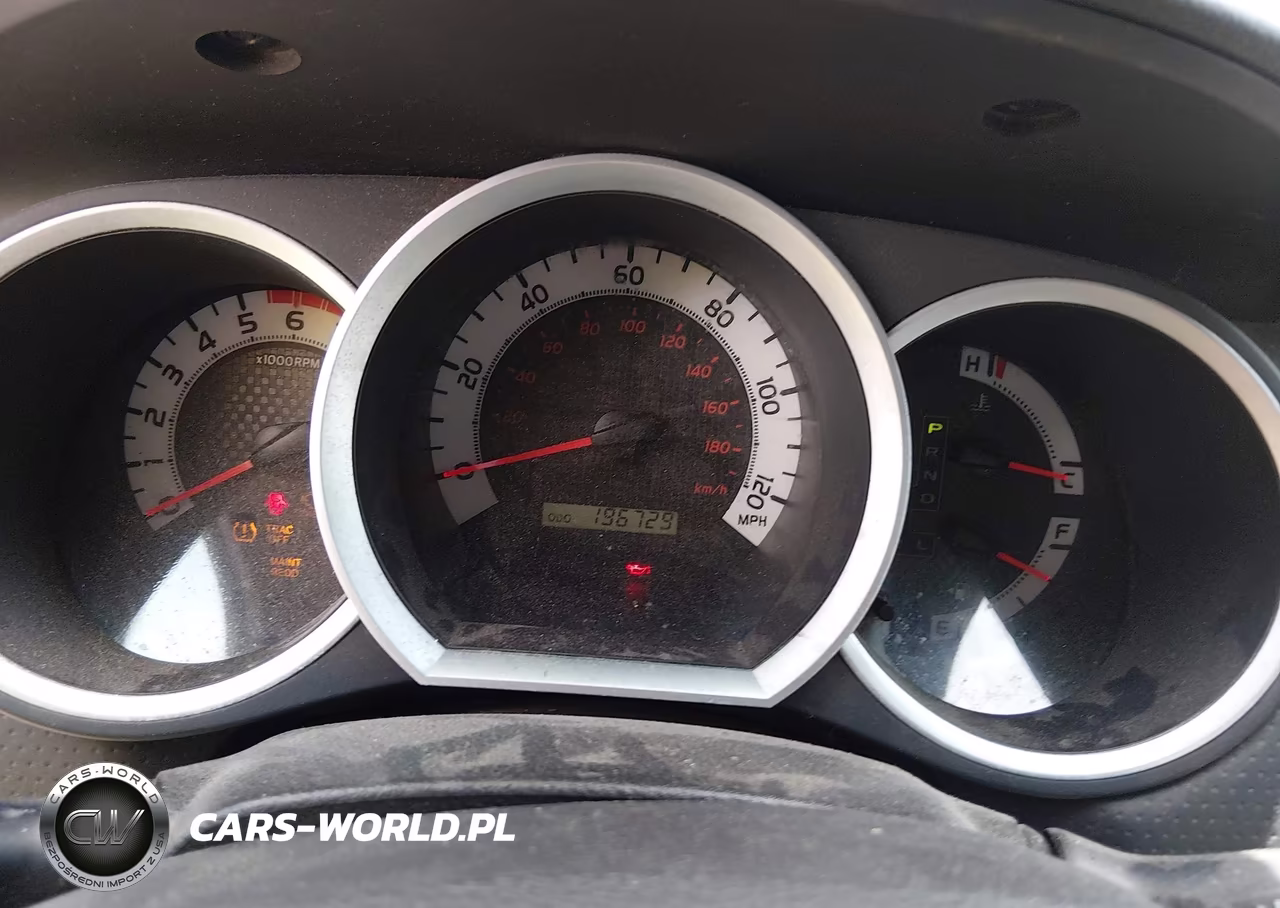 2015 Toyota Tacoma Base V6 VIN:5TFLU4ENXFX116626 - 7