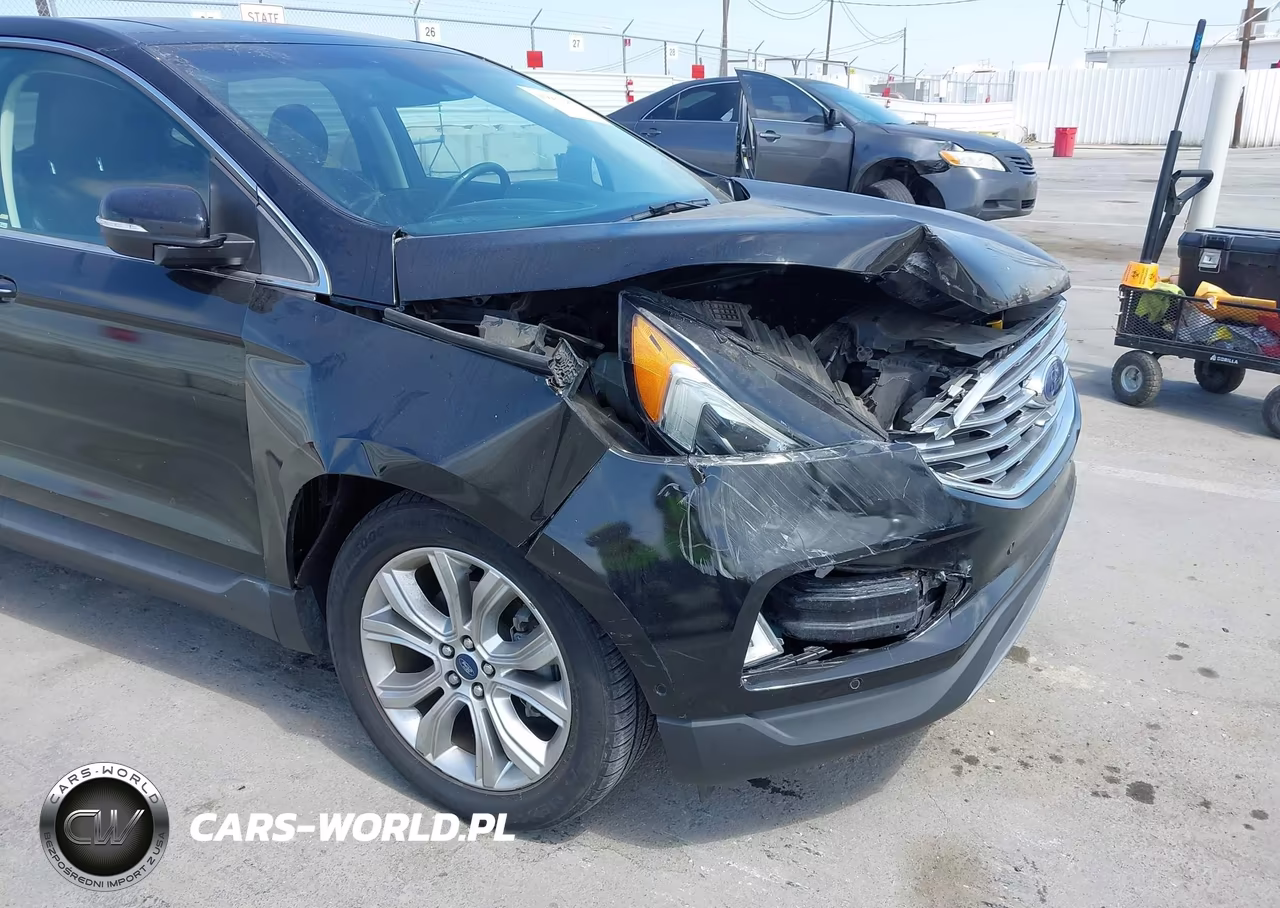 2019 Ford Edge Titanium VIN:2FMPK3K92KBC37348 - 18
