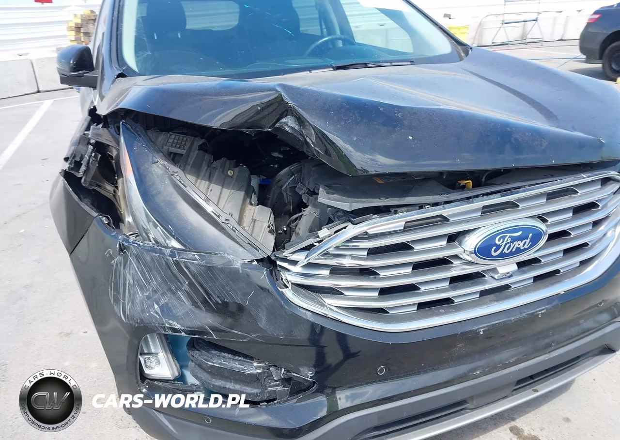 2019 Ford Edge Titanium VIN:2FMPK3K92KBC37348 - 19