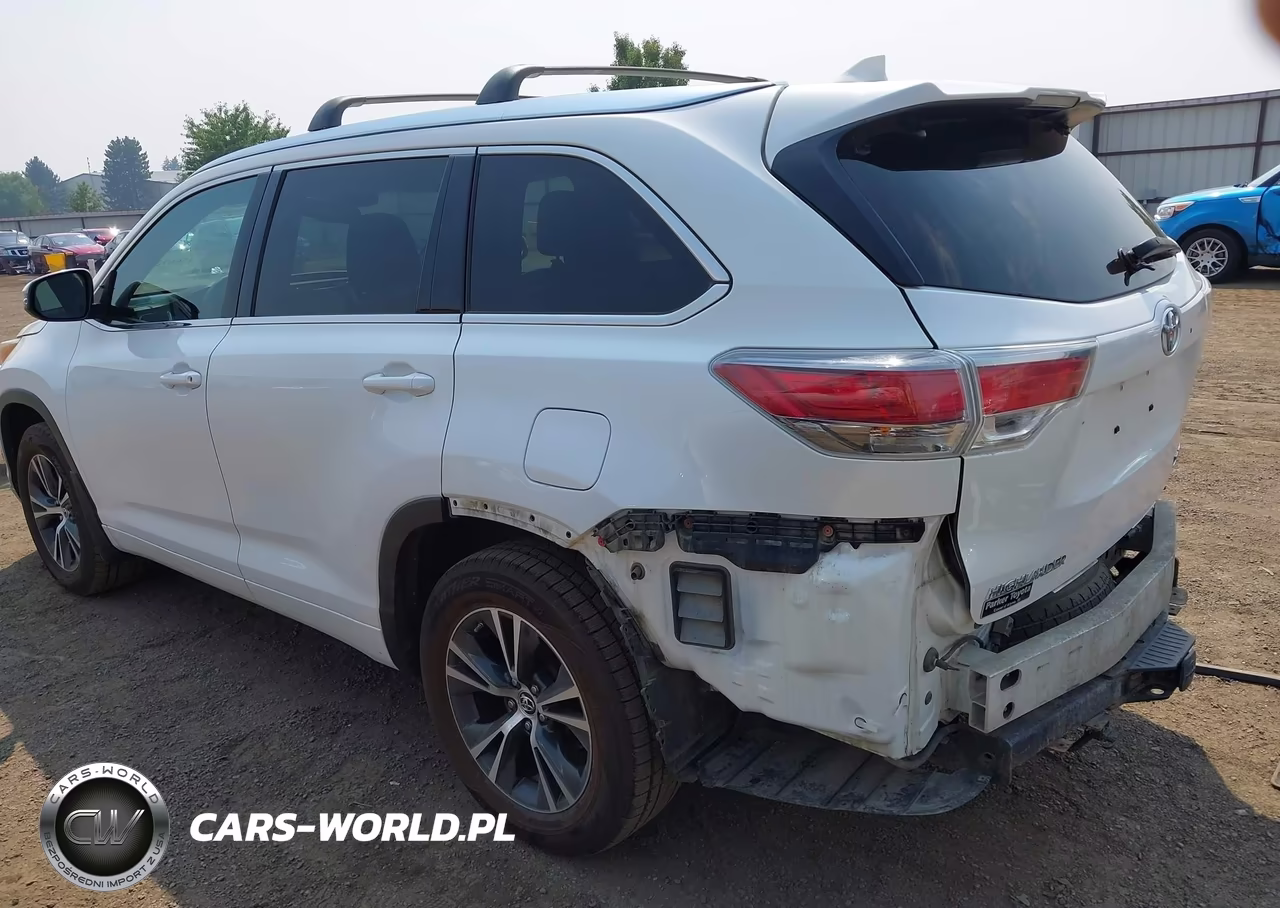 2016 Toyota Highlander Xle V6 VIN:5TDJKRFH1GS246014 - 15