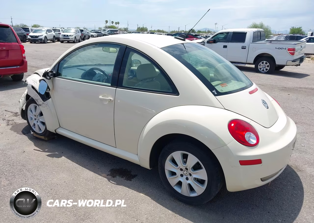 2008 Volkswagen New Beetle S VIN:3VWPW31C58M524130 - 3