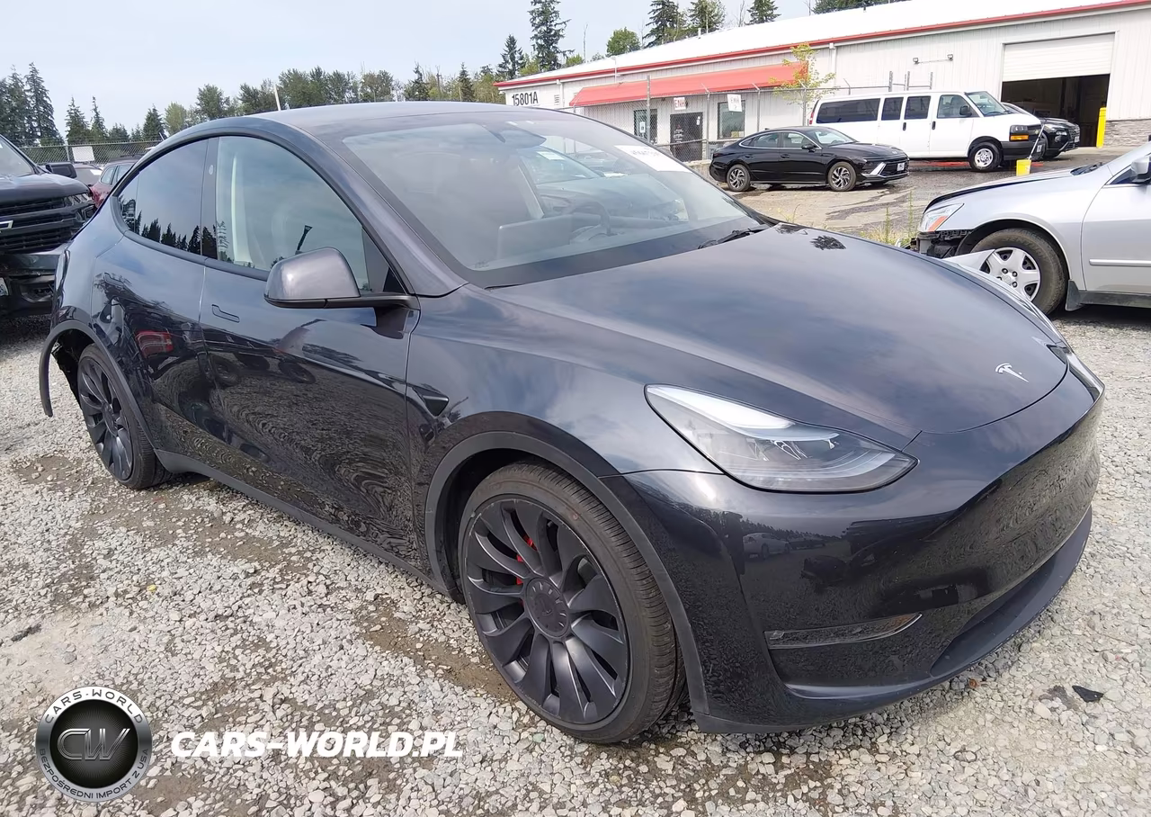 2025 Tesla Model Y Performance Dual Motor All-Wheel Drive – zdjęcie 1 z 20