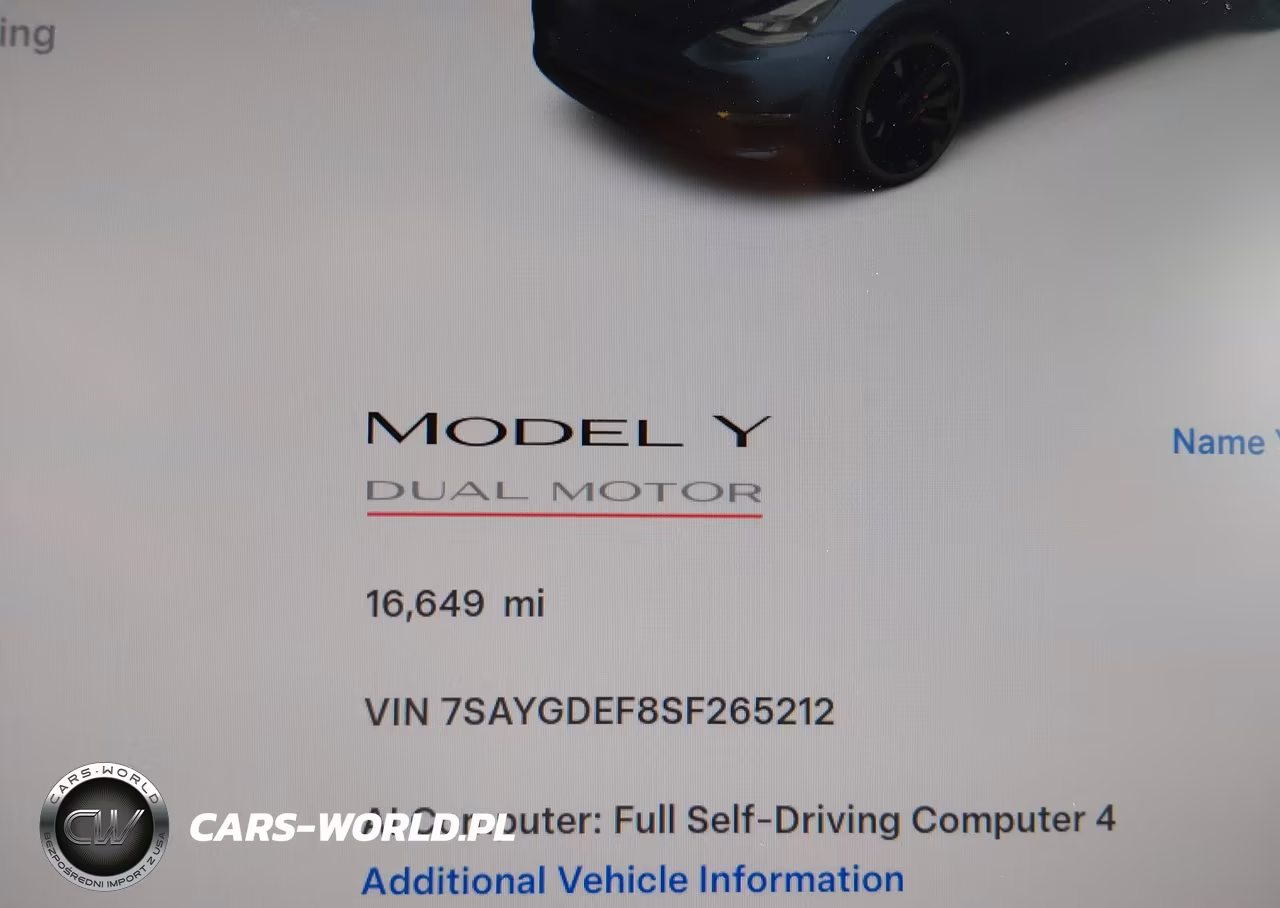 2025 Tesla Model Y Performance Dual Motor All-Wheel Drive VIN:7SAYGDEF8SF265212 - 15