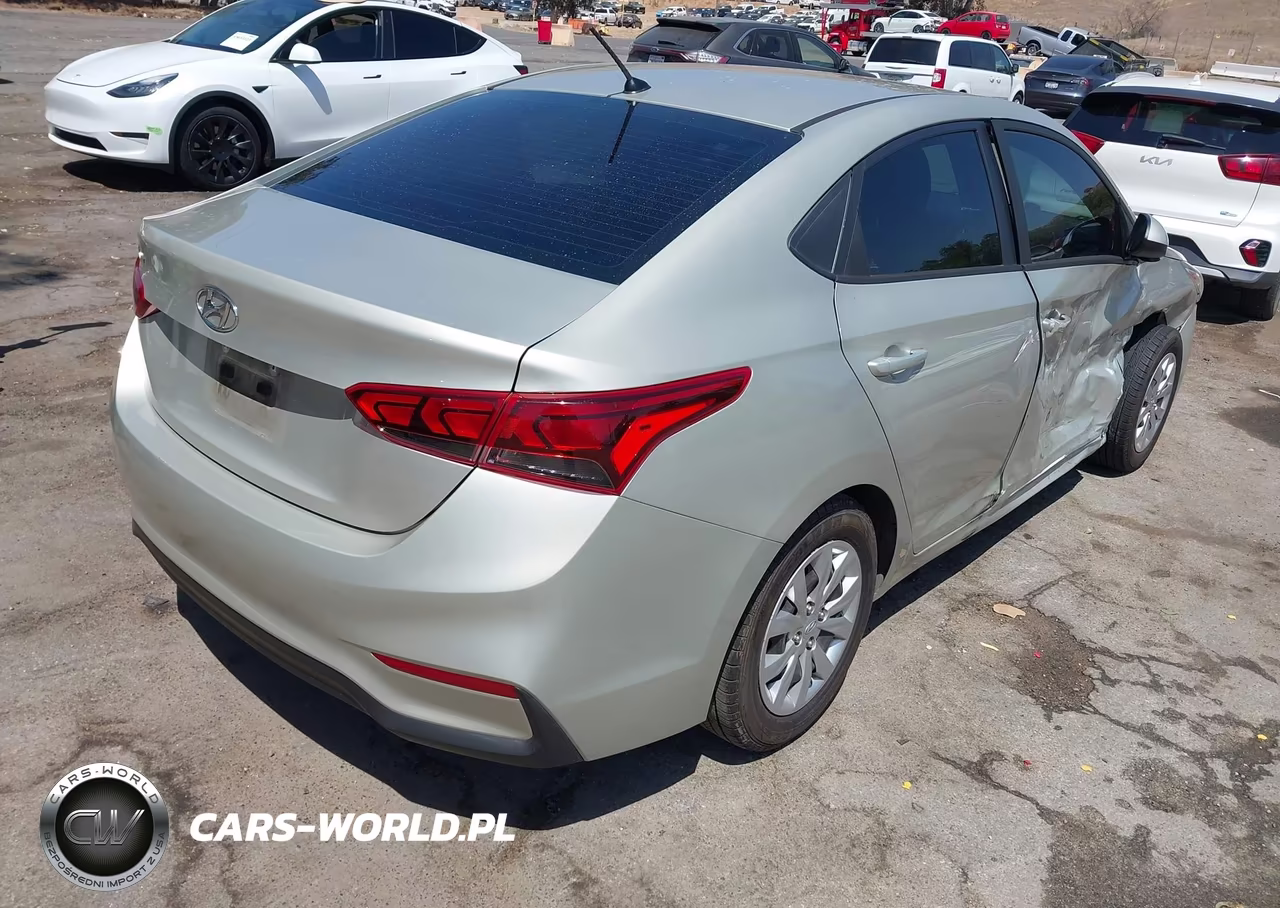 2019 Hyundai Accent Se VIN:3KPC24A33KE069525 - 4
