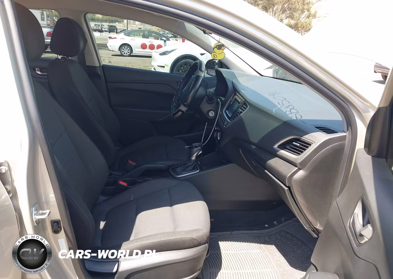 2019 Hyundai Accent Se VIN:3KPC24A33KE069525 - 5