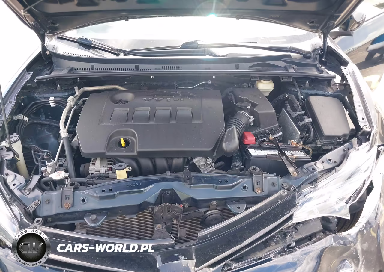2018 Toyota Corolla Le VIN:5YFBURHE3JP771741 - 10