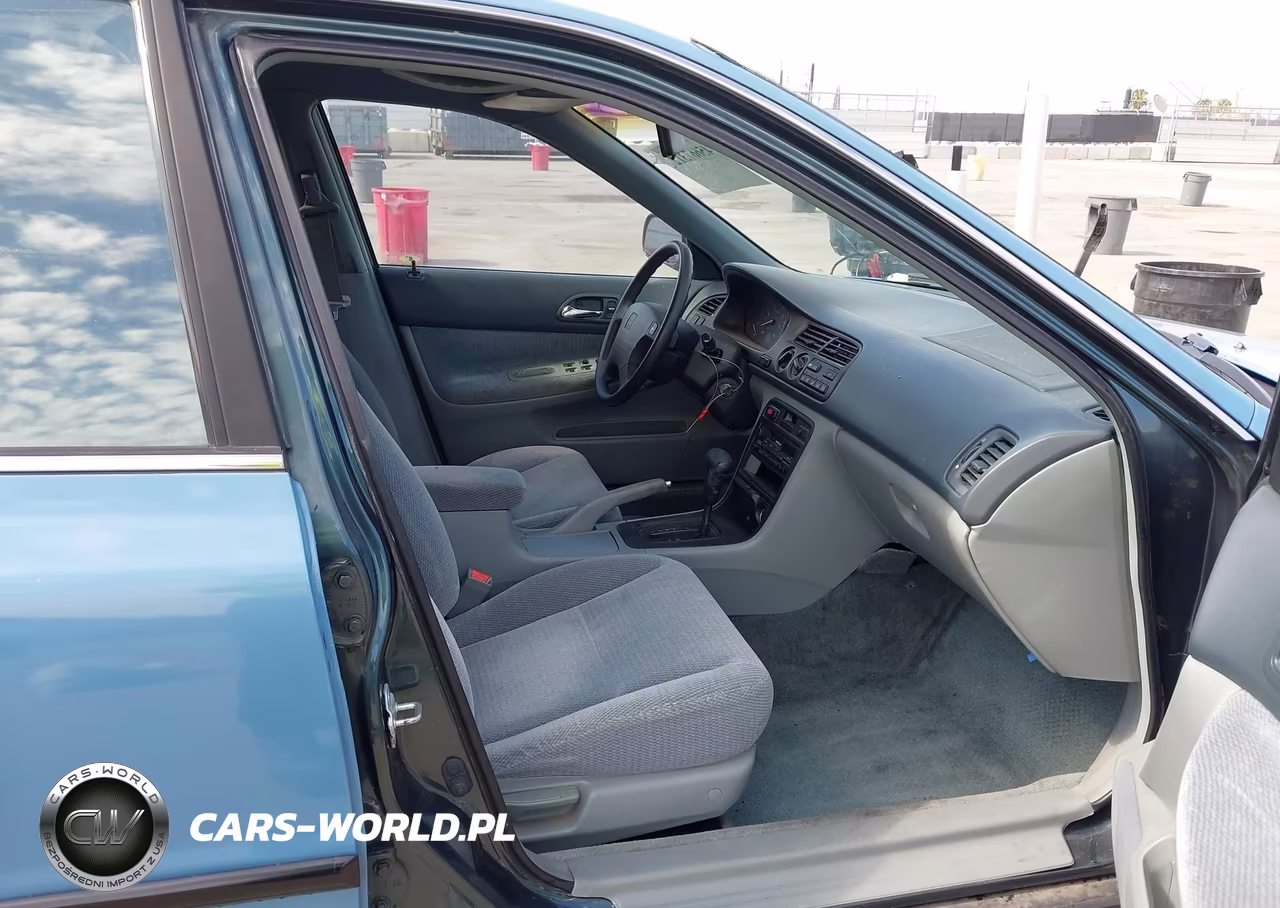 1997 Honda Accord Lx VIN:1HGCD5638VA019026 - 5