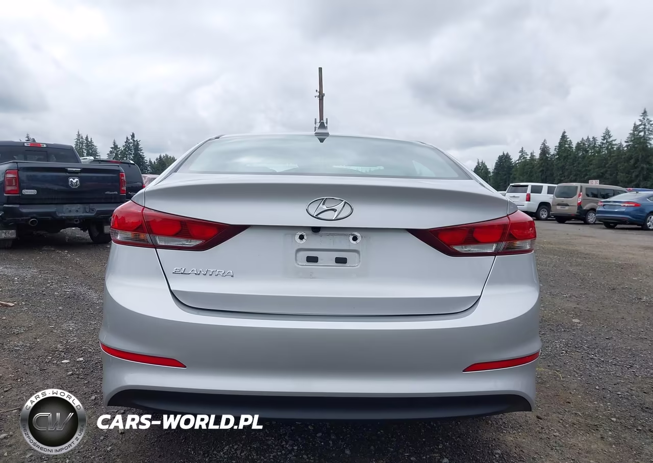 2018 Hyundai Elantra Sel VIN:5NPD84LF2JH387849 - 16
