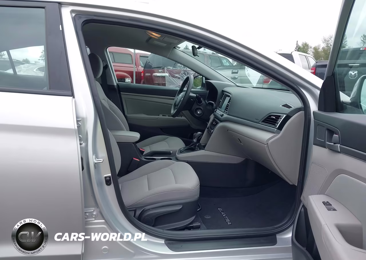 2018 Hyundai Elantra Sel VIN:5NPD84LF2JH387849 - 5