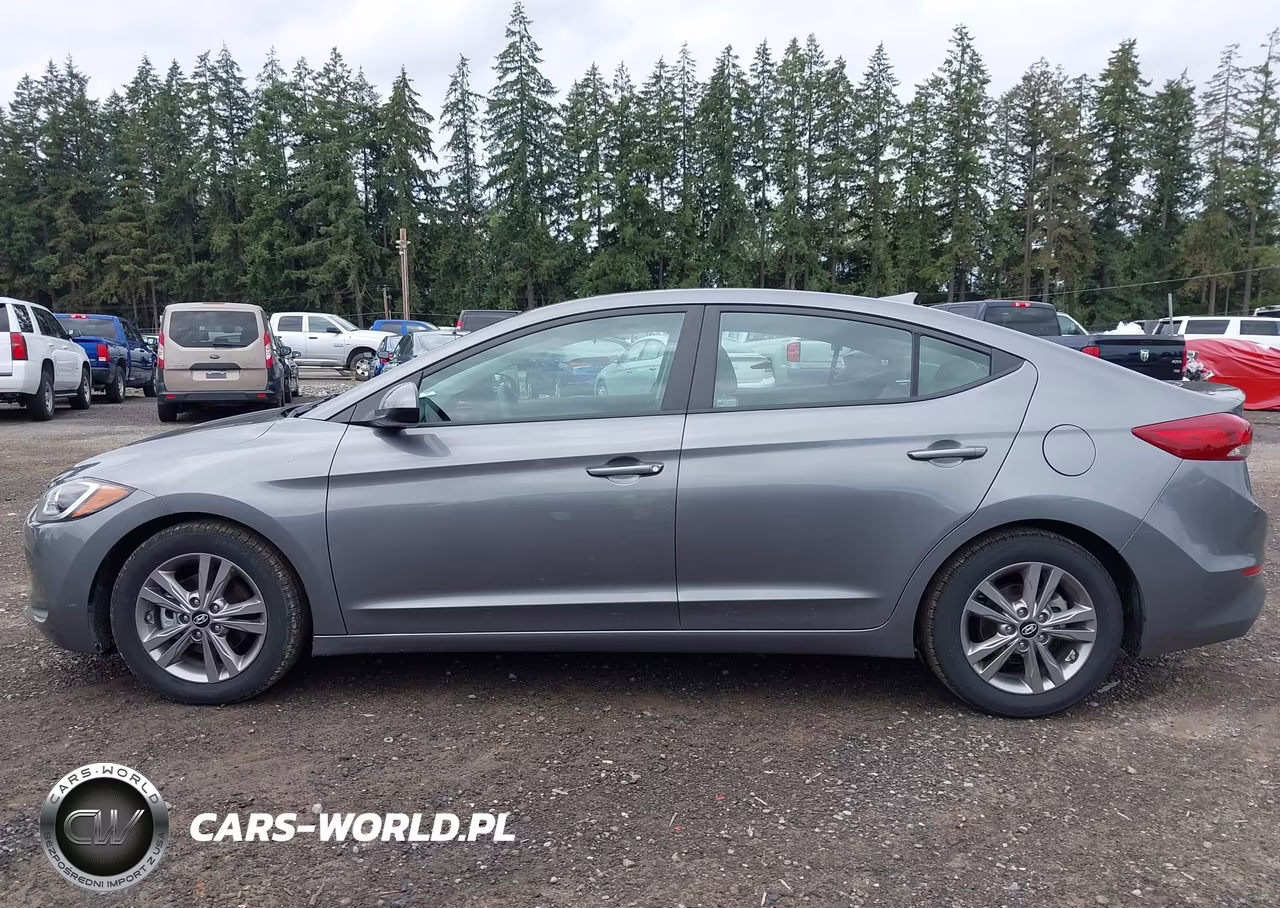 2018 Hyundai Elantra Sel VIN:5NPD84LF2JH392646 - 14