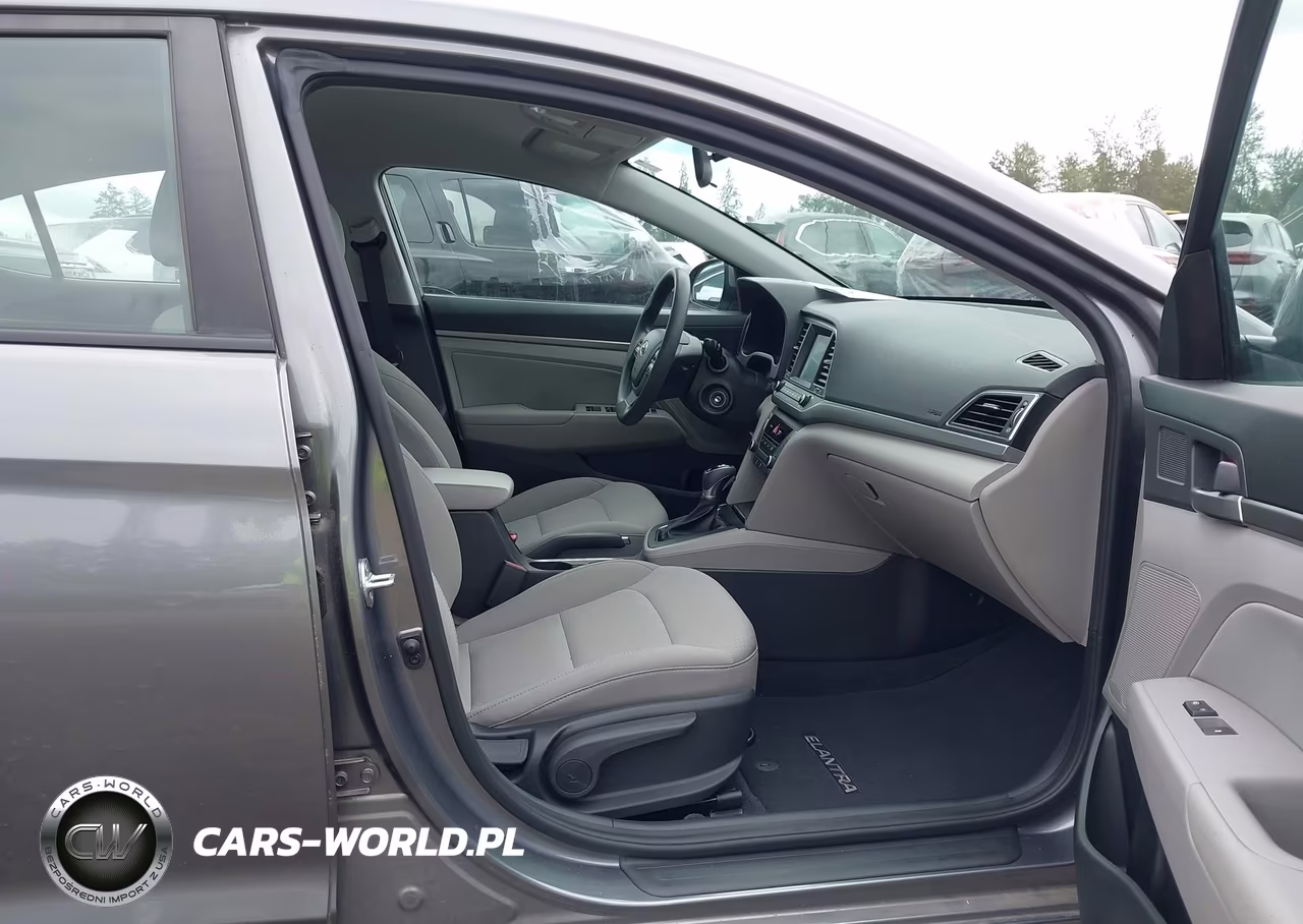 2018 Hyundai Elantra Sel VIN:5NPD84LF2JH392646 - 5