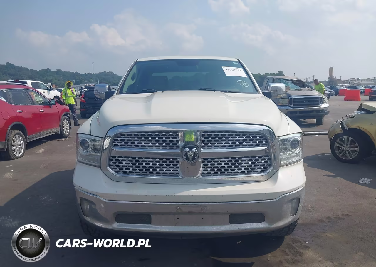 2017 Ram 1500 Laramie 4X4 5'7 Box VIN:1C6RR7NT0HS502877 - 12