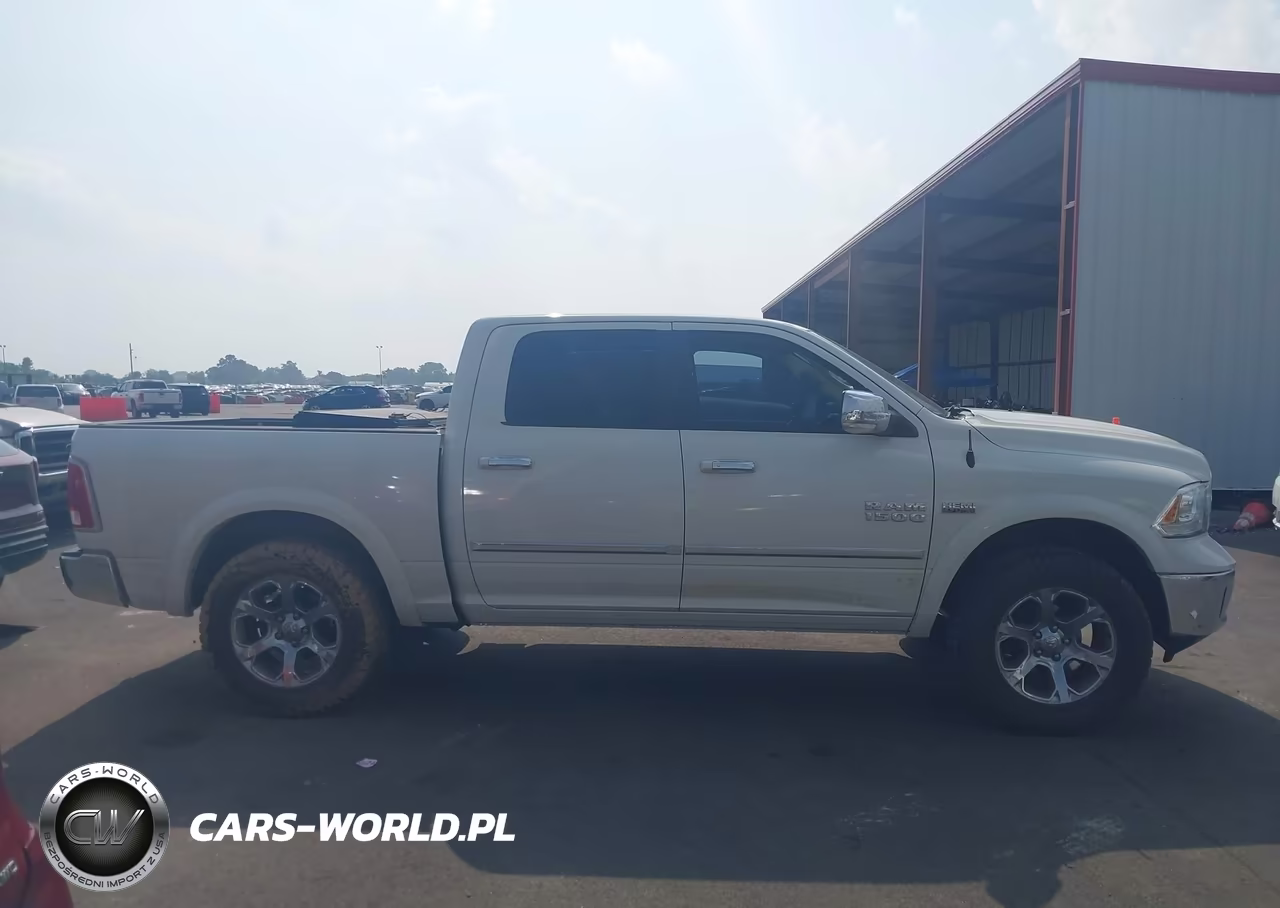 2017 Ram 1500 Laramie 4X4 5'7 Box VIN:1C6RR7NT0HS502877 - 13