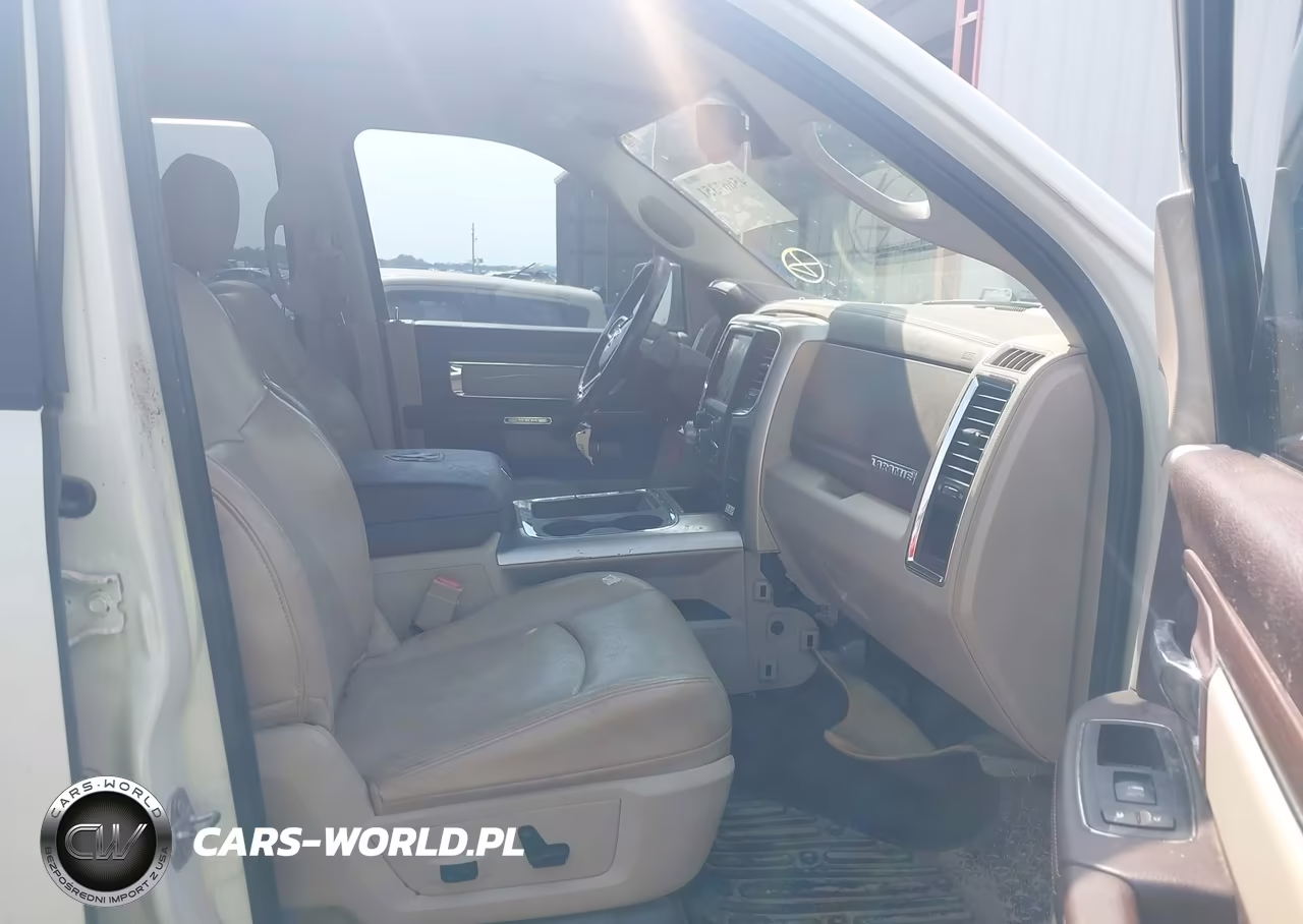 2017 Ram 1500 Laramie 4X4 5'7 Box VIN:1C6RR7NT0HS502877 - 5