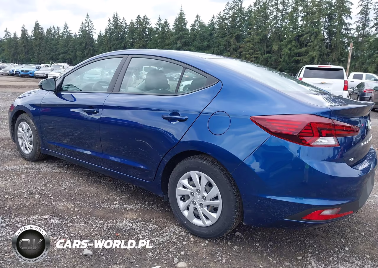 2019 Hyundai Elantra Se VIN:5NPD74LF7KH440727 - 3