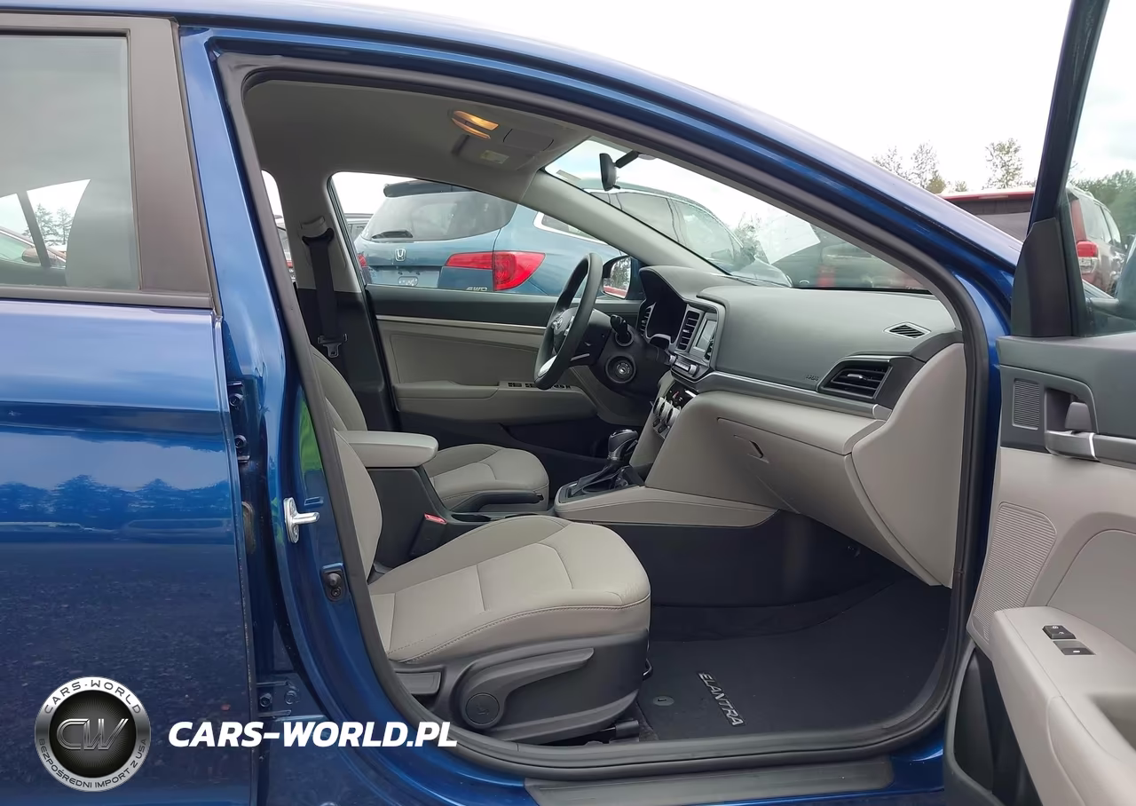 2019 Hyundai Elantra Se VIN:5NPD74LF7KH440727 - 5