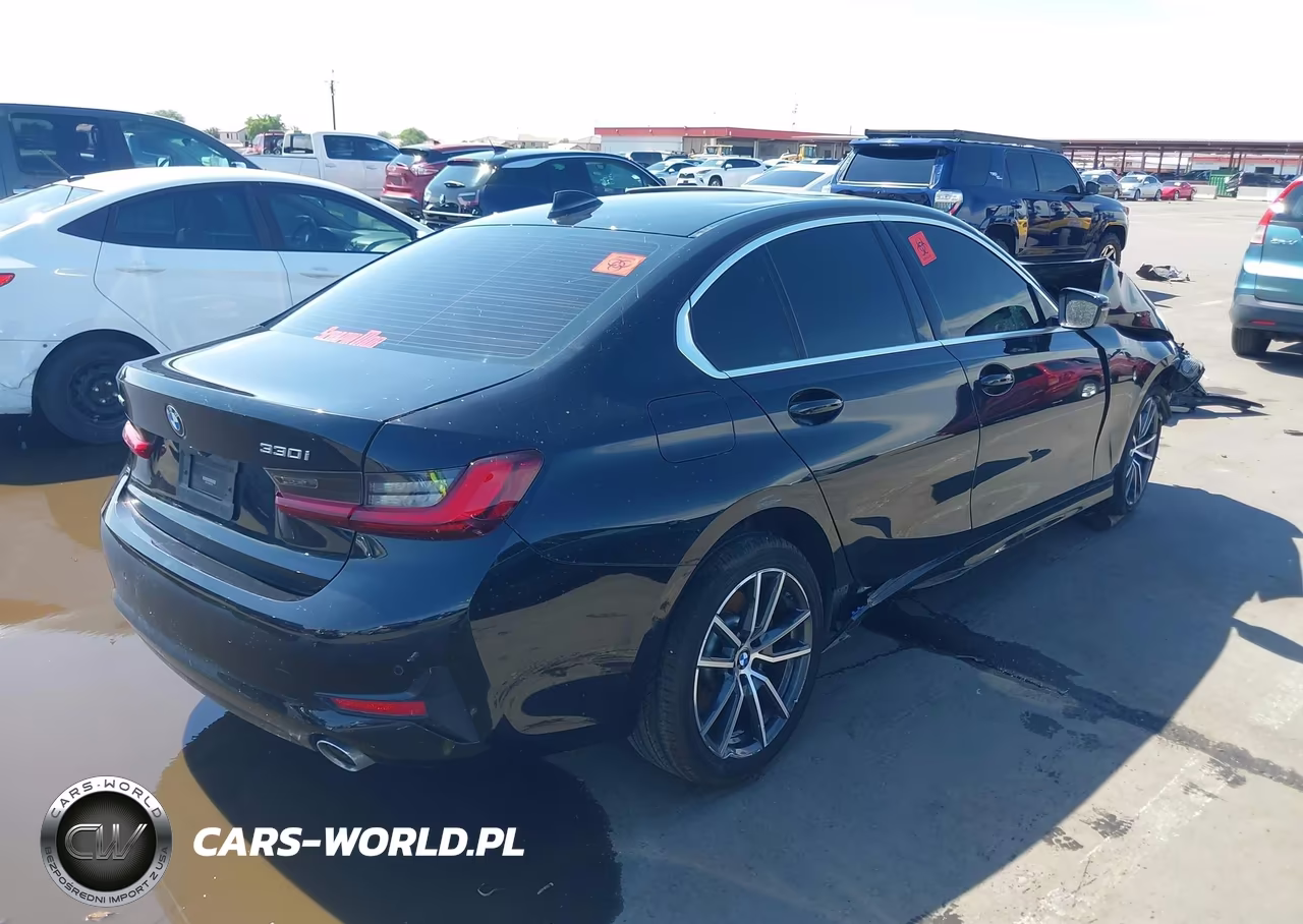 2022 BMW 330I xDrive VIN:3MW5R7J09N8C70020 - 4