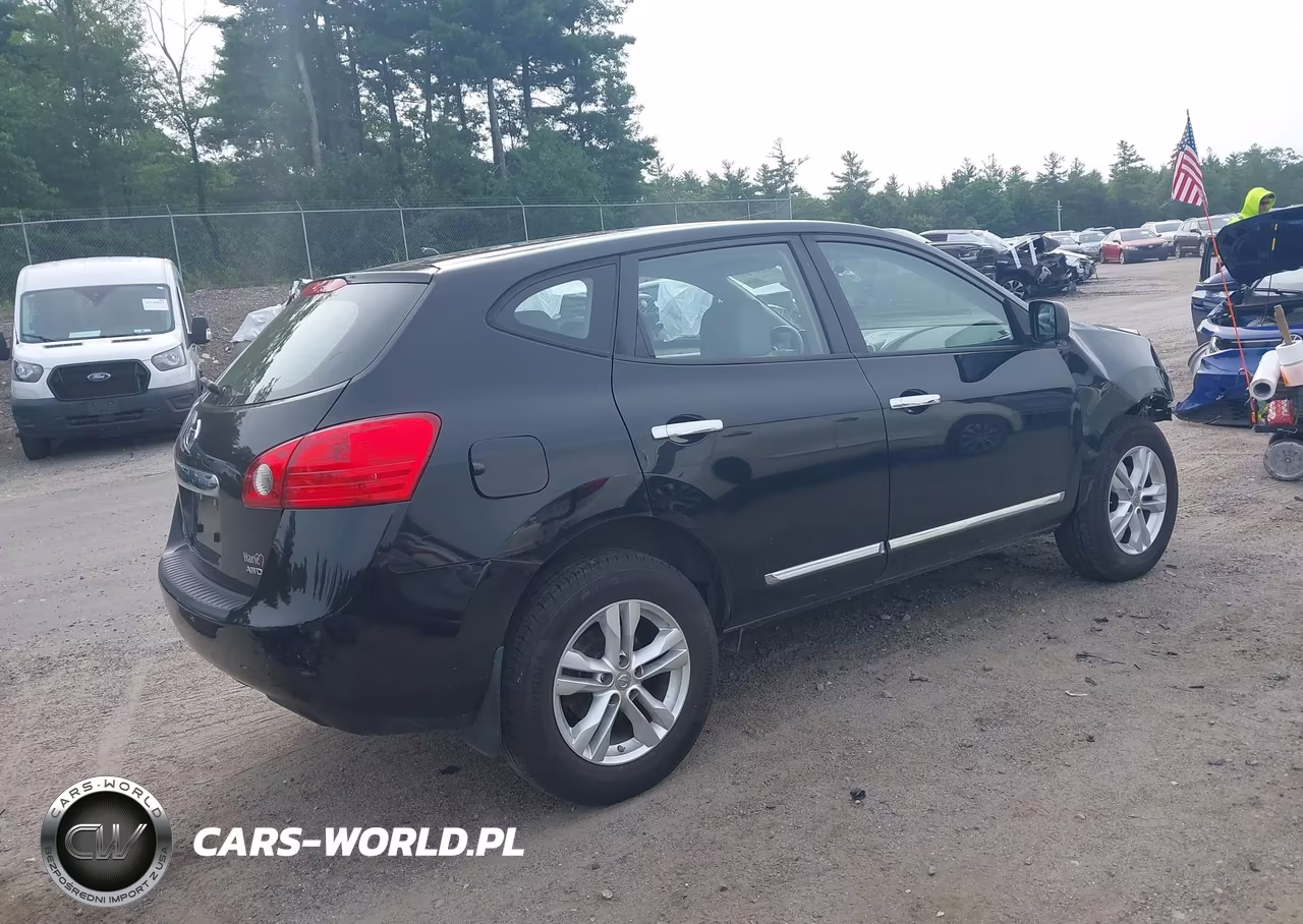 2015 Nissan Rogue Select S VIN:JN8AS5MV2FW770874 - 4