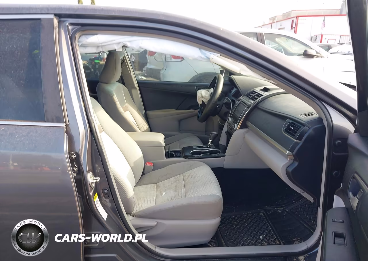 2014 Toyota Camry Le VIN:4T4BF1FK1ER414458 - 5