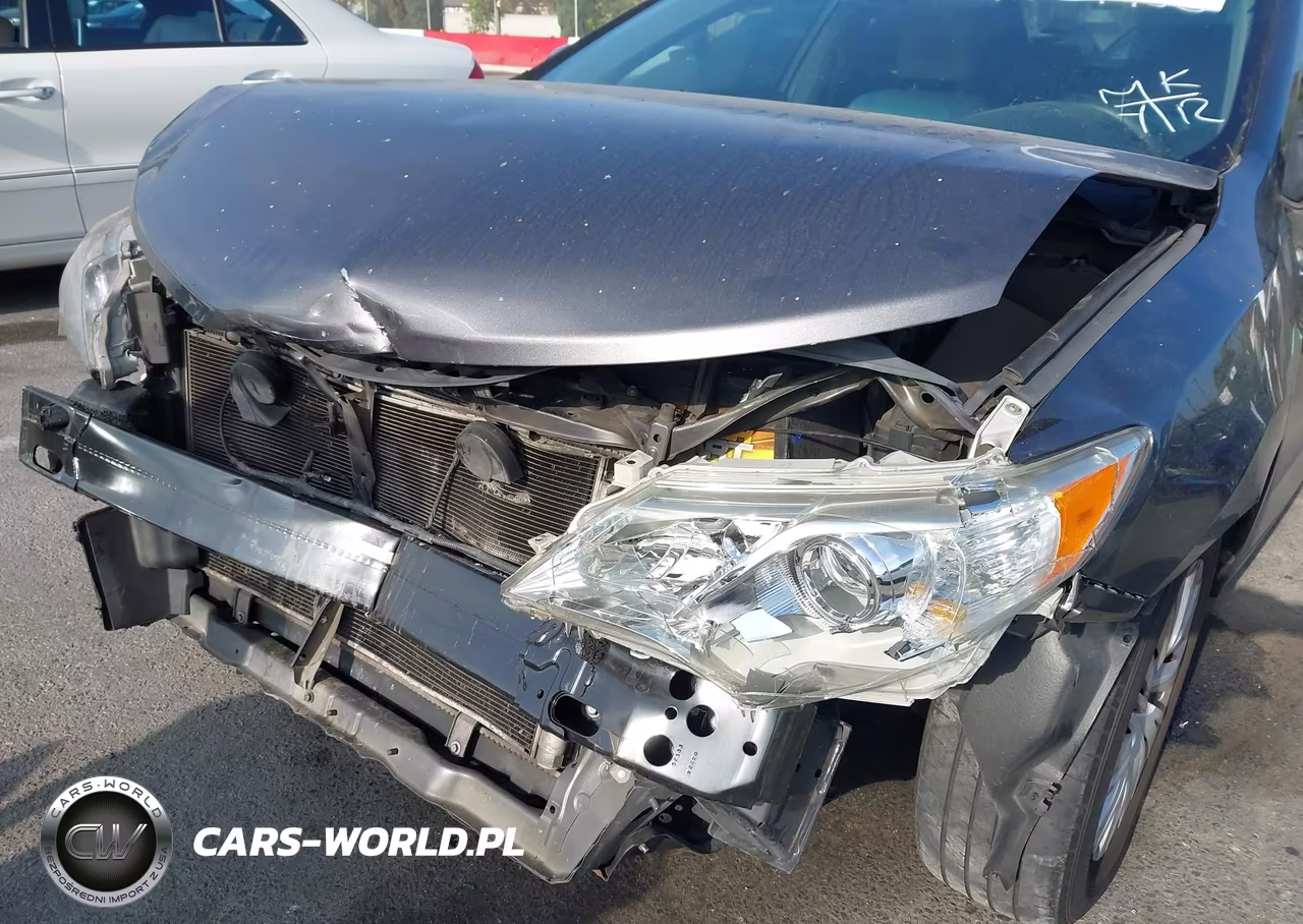 2014 Toyota Camry Le VIN:4T4BF1FK1ER414458 - 6