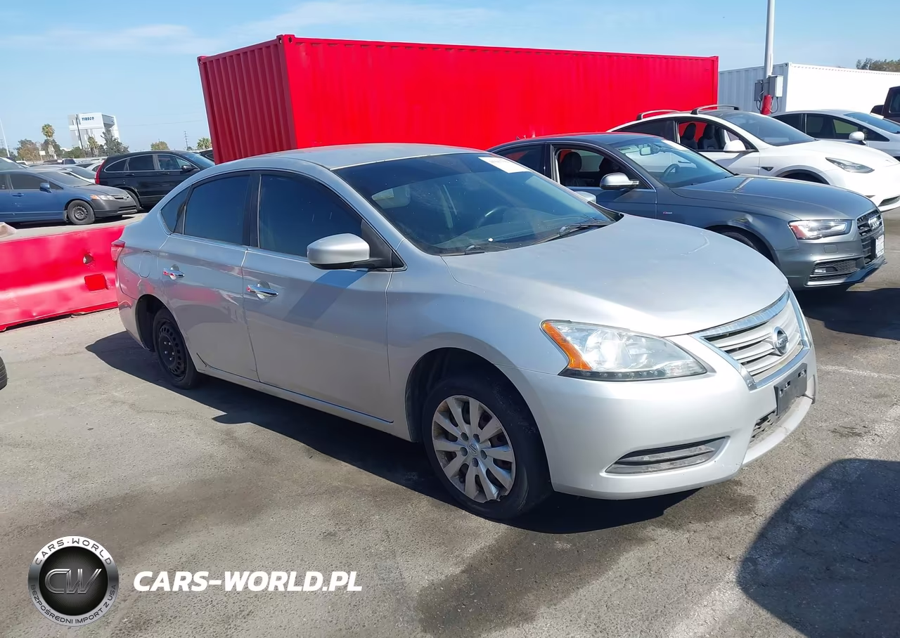 2015 Nissan Sentra S – zdjęcie 1 z 10