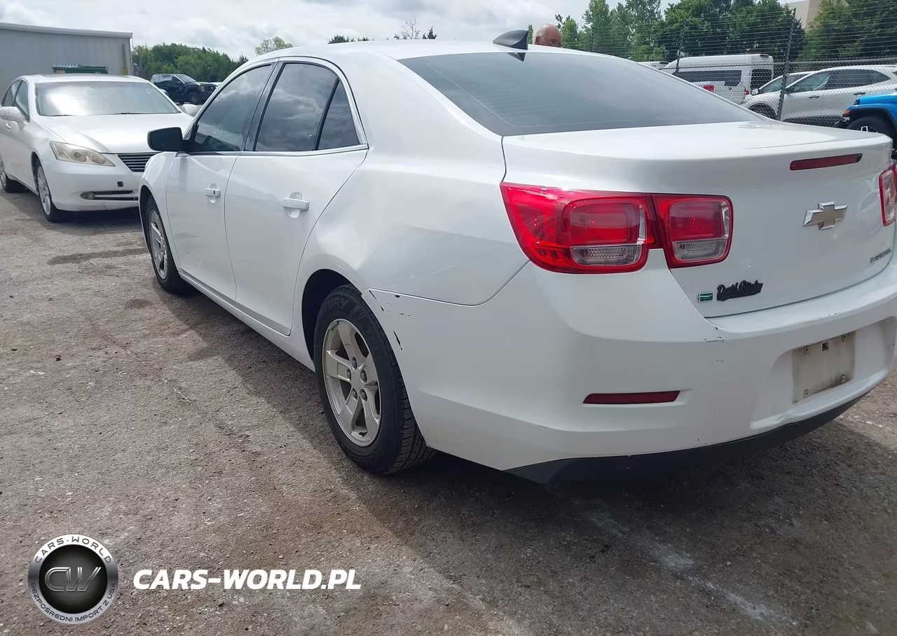 2015 Chevrolet Malibu Ls VIN:1G11B5SL7FF316903 - 3