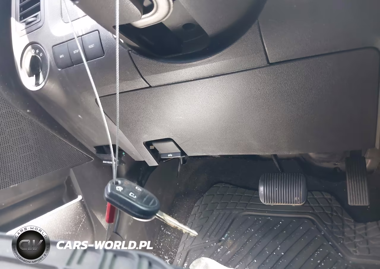 2012 Ford Escape Xlt VIN:1FMCU0D79CKA17716 - 11