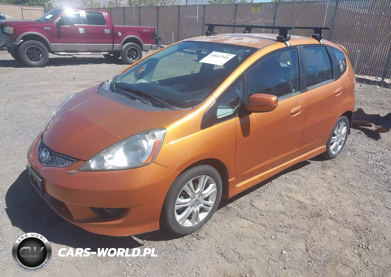 2010 Honda Fit Sport VIN:JHMGE8G49AS014815 - 2