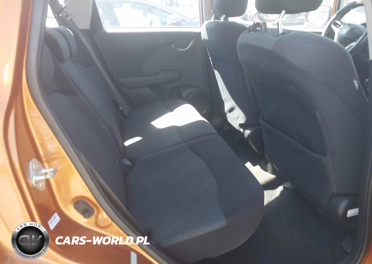 2010 Honda Fit Sport VIN:JHMGE8G49AS014815 - 8